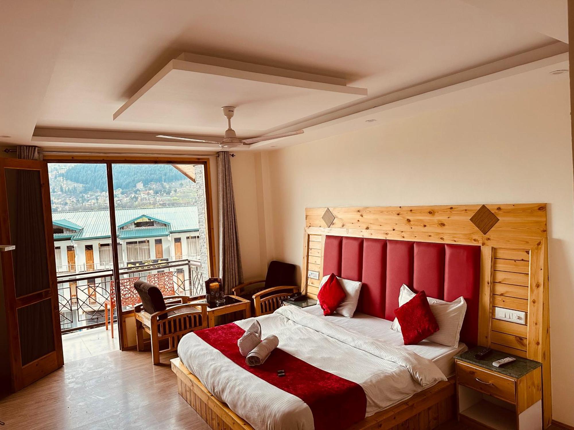 Hotel Pine Grove - Manali (Himachal Pradesh) — Photos 3